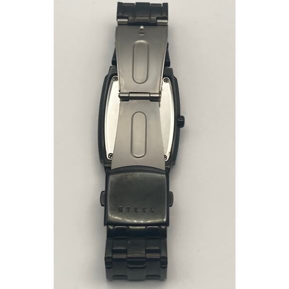 Guess Steel G10550G Mens Watch 33mm - New Battery - Day Date WR Wrist 6.25 - Picture 8 of 12